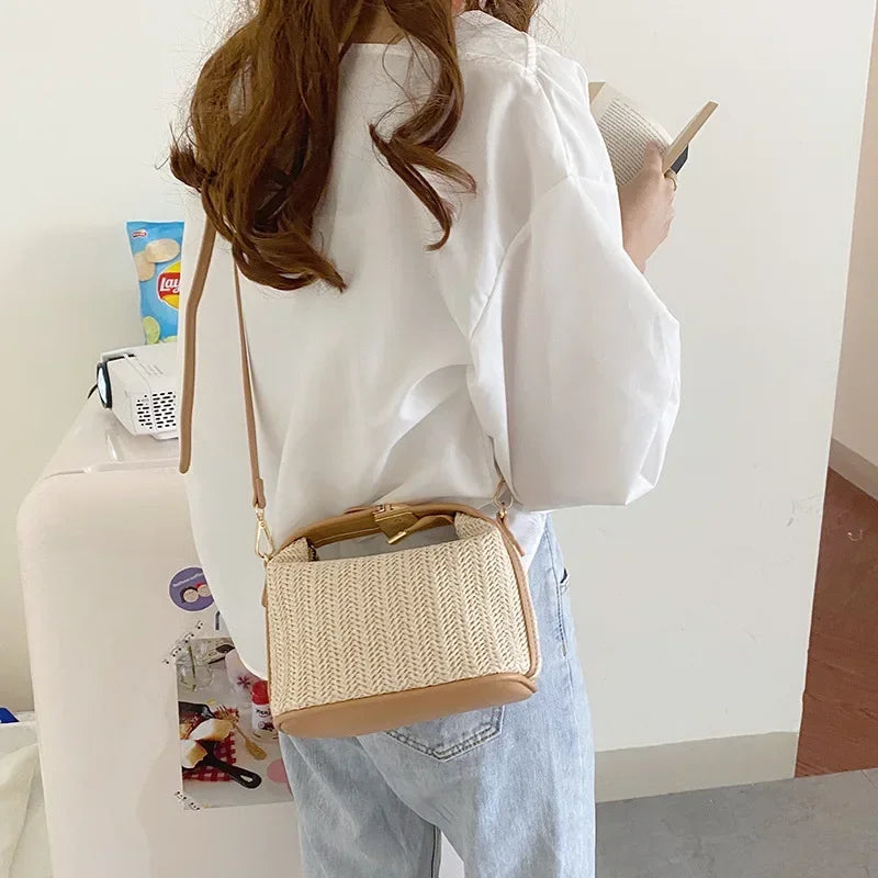 Straw Shoulder Purse