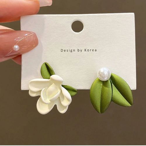 Asymmetry Flower Earrings