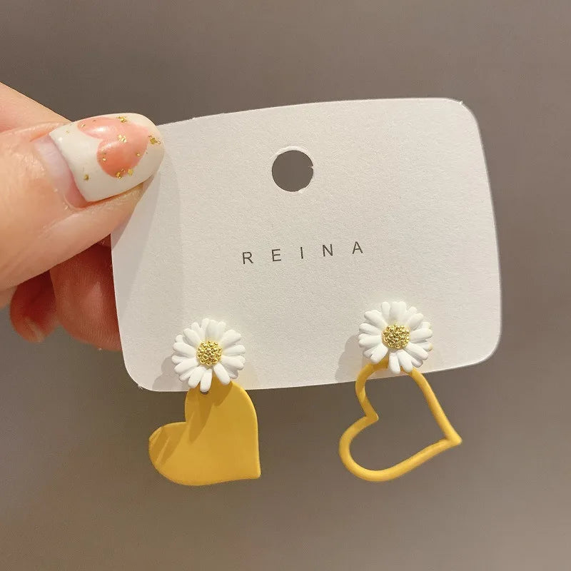 Asymmetry Flower Earrings
