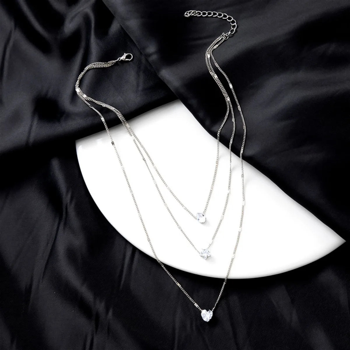 Multi-Stellar Necklace