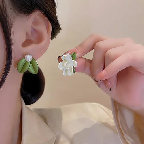 Asymmetry Flower Earrings